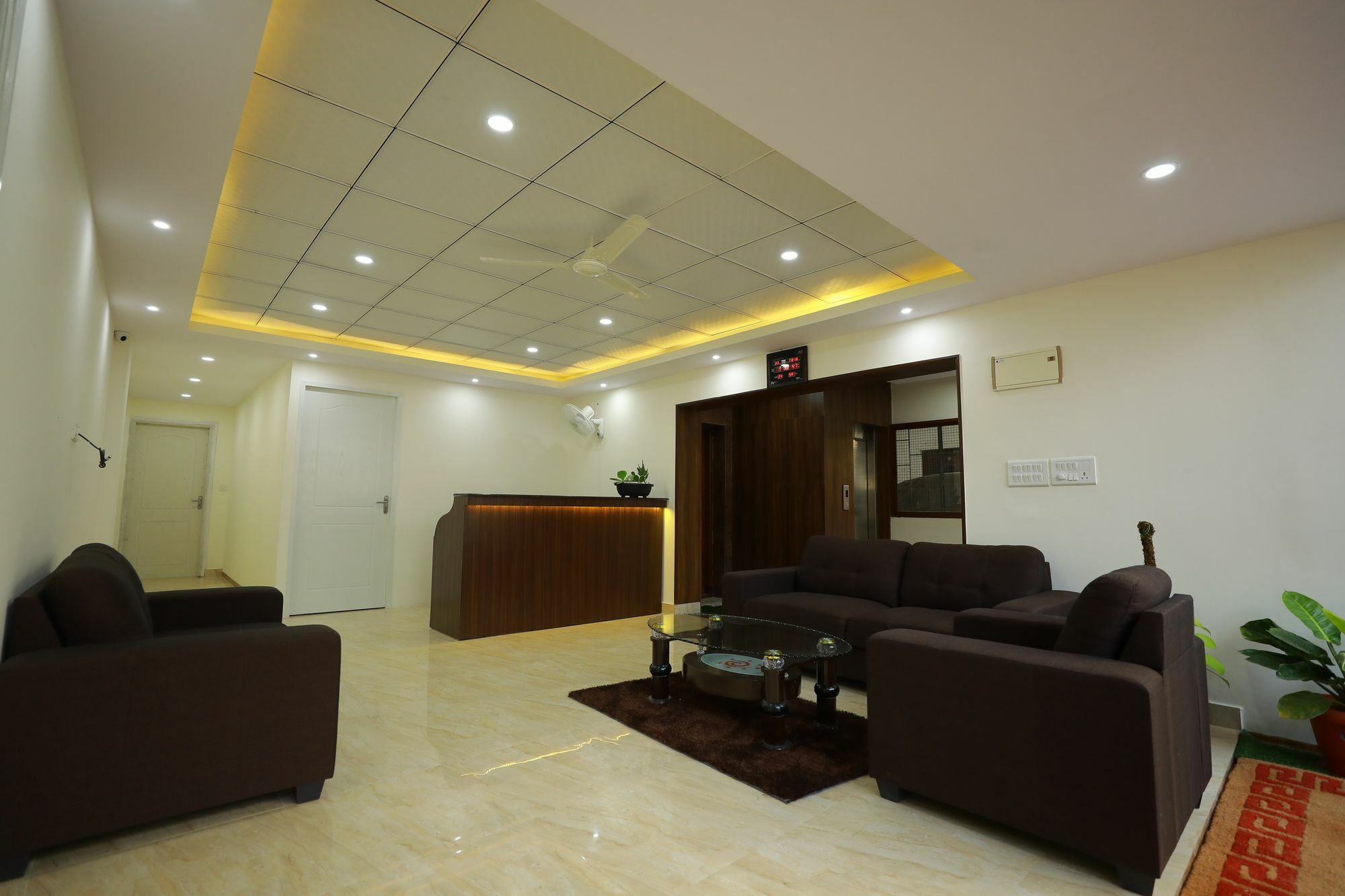Fabhotel Oakwey Inn - Indiranagar بنغالور المظهر الخارجي الصورة